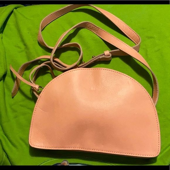 NWT Madewell Half Moon Tote NWT - Picture 4 of 6